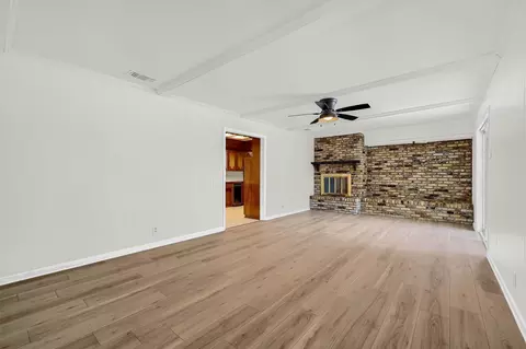 Living - 135 Circle Dr, Denison, TX 75021 photo 4 of 7