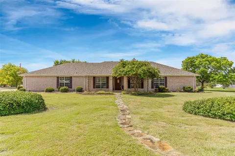 3310 Lakeway Dr, St Paul, TX 75098