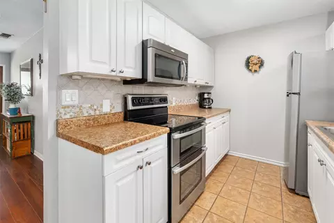 411 E Pine St, Malakoff, TX 75148 photo 7