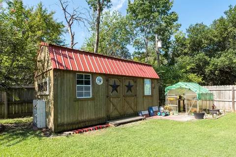 411 E Pine St, Malakoff, TX 75148 photo 35