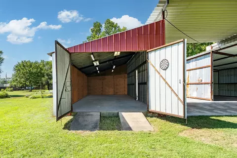 411 E Pine St, Malakoff, TX 75148 photo 27