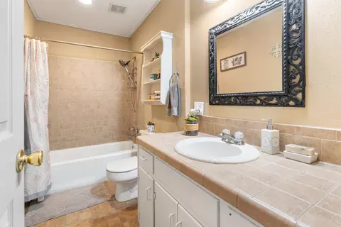 411 E Pine St, Malakoff, TX 75148 photo 21