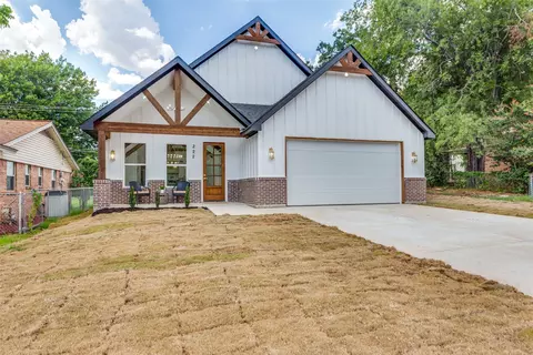 222 Laura Dr, Burleson, TX 76028