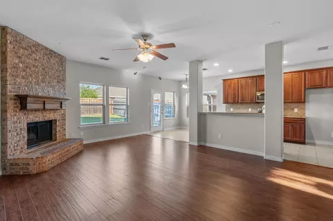 4917 Hidden Pond Dr, Frisco, TX 75036