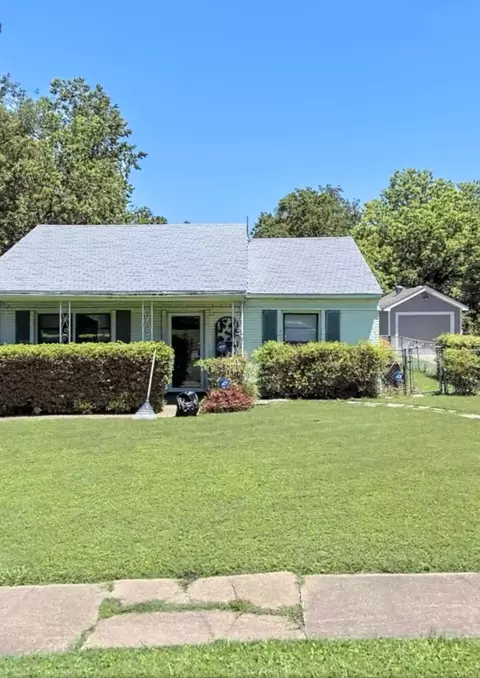 6207 Power Dr, Dallas, TX 75227