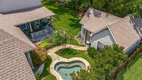 405 E Texas St, Grapevine, TX 76051 photo 36