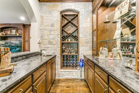 405 E Texas St, Grapevine, TX 76051 photo 7