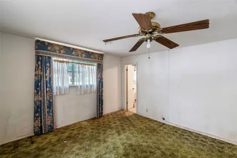 Bedroom - 1503 Bonham St, Commerce, TX 75428 photo 3 of 5