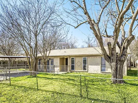 140 Trout St, Rockwall, TX 75032