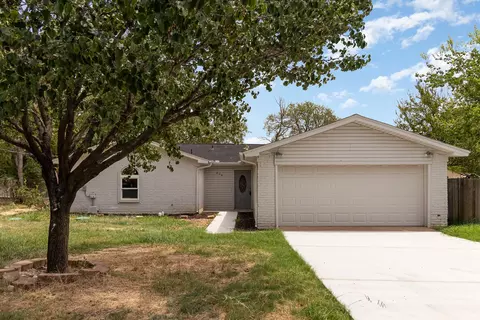 208 Hickory Ln, Hickory Creek, TX 75065