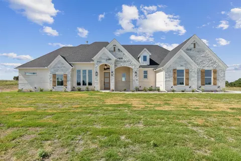 124 Fan Mill Trl, Weatherford, TX 76085