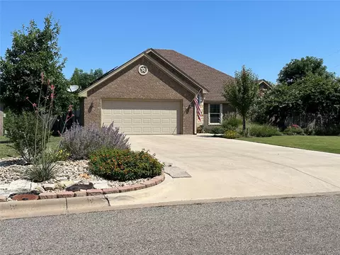 301 Cactus Vly, Stephenville, TX 76401