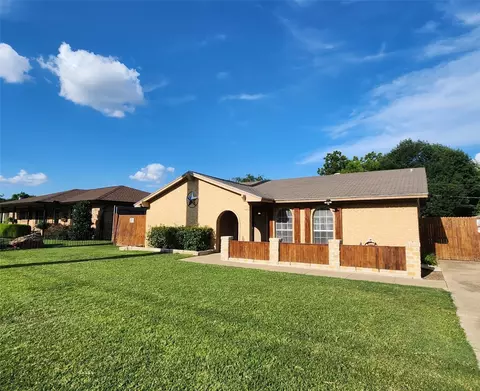 309 Sherry St, Arlington, TX 76010