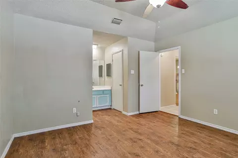 Bedroom - 412 Bluegrass Ln, Euless, TX 76039 photo 1 of 3