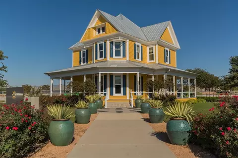 Exterior - 2013 Longspur, Argyle, TX 76226 photo 6 of 8