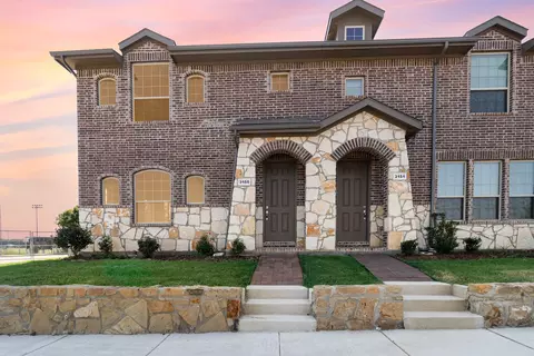 3155 Solona Cir, Denton, TX 76207