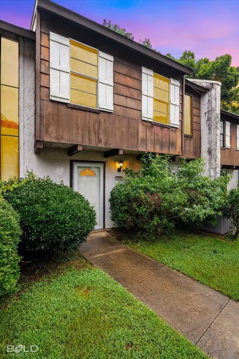 742 Highland Sq, Shreveport, LA 71107