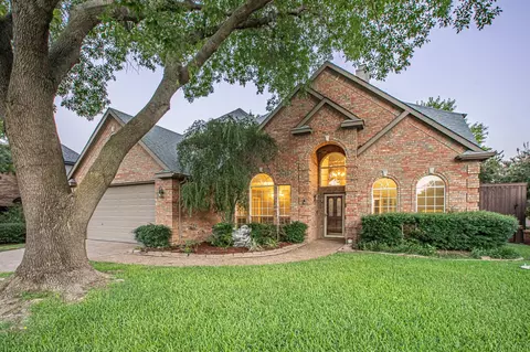 4329 Crescent Dr, Flower Mound, TX 75028