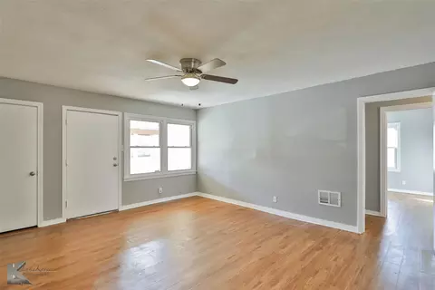 842 S Bowie Dr, Abilene, TX 79605