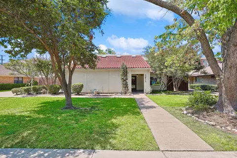 3819 Wooded Creek Dr, Farmers Branch, TX 75244