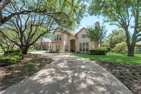 2 Stillwaters Dr, Heath, TX 75032