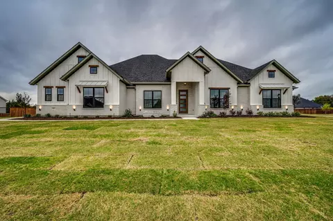 6011 Dos Cerros Ln, Midlothian, TX 76065