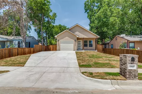 1945 Portland Ave, Fort Worth, TX 76102