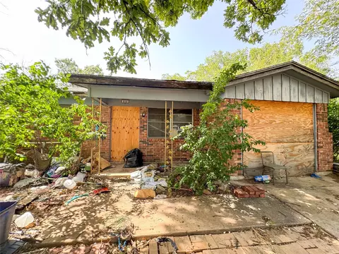 808 W 7th St, Cisco, TX 76437