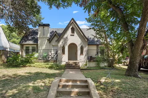 5044 Pershing St, Dallas, TX 75206