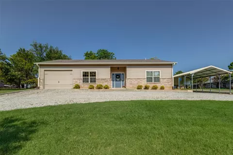 106 Thompson Heights Dr, Denison, TX 75020