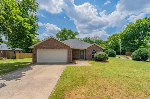 1200 Libra Dr, Cedar Hill, TX 75104