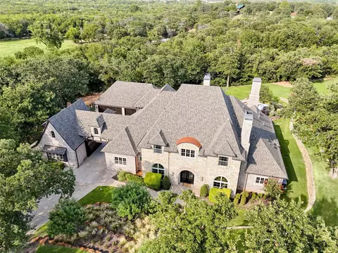 6525 Belle Cote Cir, Argyle, TX 76226