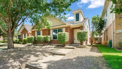 8824 Eastwood Ave, Aubrey, TX 76227