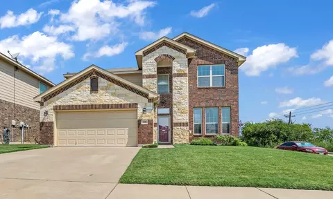400 Haddington St, Crowley, TX 76036