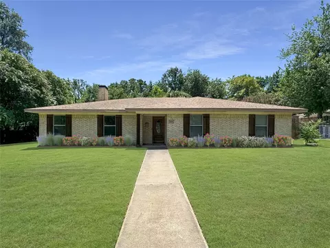 2562 Clark Ln, Paris, TX 75460