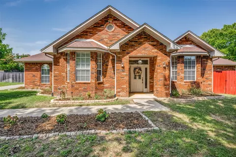 3420 Hillview St, Denton, TX 76209