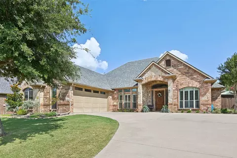 3210 Wildpointe Ct, Mansfield, TX 76063