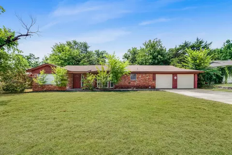 8008 Clark St, North Richland Hills, TX 76180