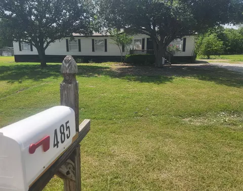 485 Stone Ridge Dr, Ponder, TX 76259