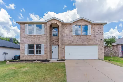 540 Magdalen Ave, Crowley, TX 76036