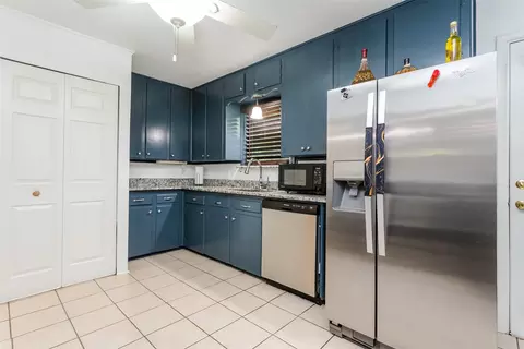 116 E Oak Dr, Hurst, TX 76053 photo 13