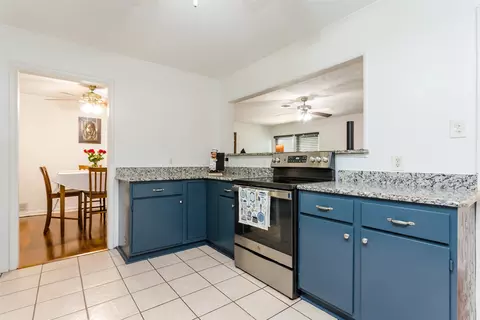 116 E Oak Dr, Hurst, TX 76053 photo 14