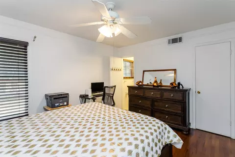 116 E Oak Dr, Hurst, TX 76053 photo 22
