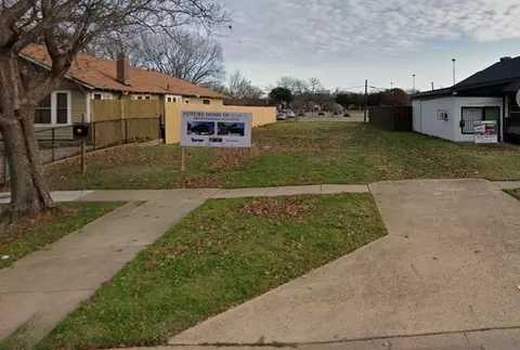 2828 Martin Luther King Jr Blvd, Dallas, TX 75215