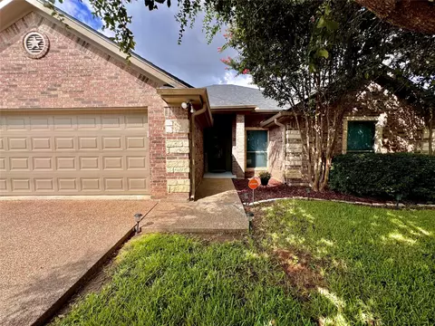 12104 Yankie Rd, China Spring, TX 76633