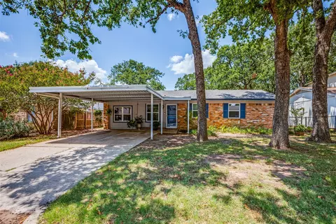 14521 Oakwood Ln, Balch Springs, TX 75180
