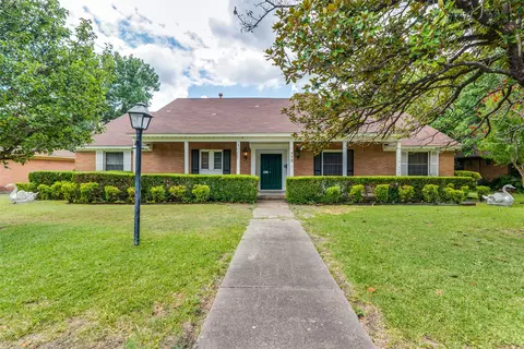 712 W Five Mile Pkwy, Dallas, TX 75224