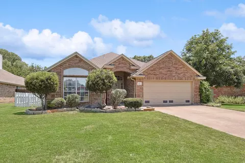 210 Mitchell Blvd, Weatherford, TX 76087