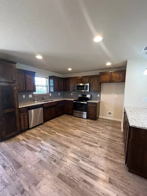 Kitchen - 2718 Monroe St, Commerce, TX 75428 photo 3 of 3