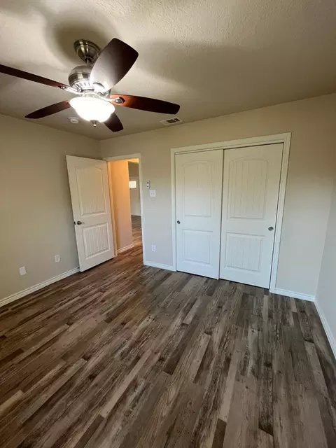 Bedroom - 2718 Monroe St, Commerce, TX 75428 photo 2 of 3